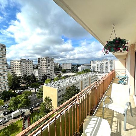 Chambre Privee En Colocation Dans Un Appartement Au Centre De Rillieux La Pape 外观 照片