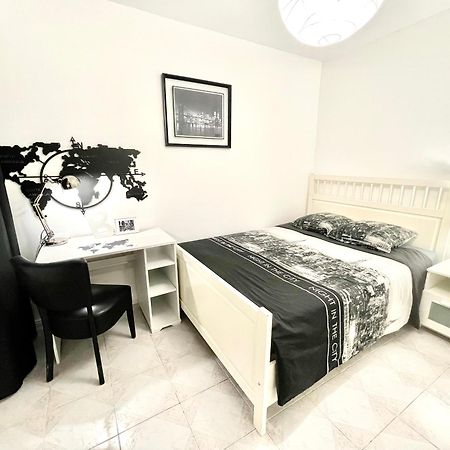 Chambre Privee En Colocation Dans Un Appartement Au Centre De Rillieux La Pape 外观 照片
